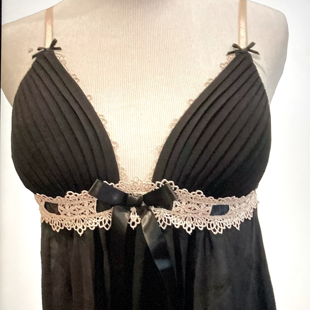 Linea Donatella Black Ivory Chemise Babydoll Small